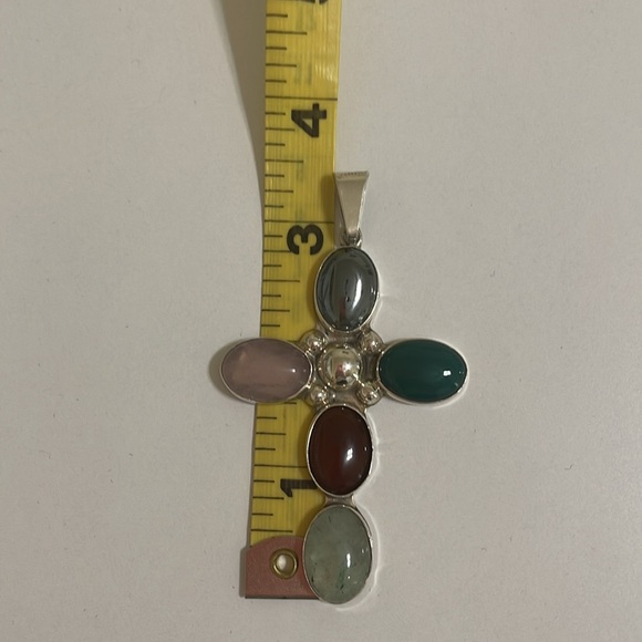 Sterling Silver and stone cross - Picture 6 of 7